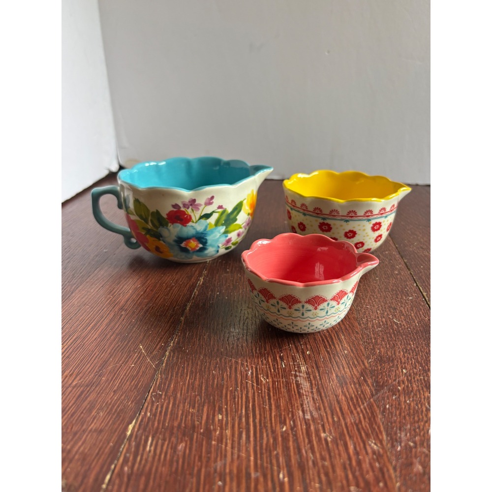 Pioneer Woman Ceramic Measuring Cup Set Floral Scalloped 3 Piece Set Multi Color